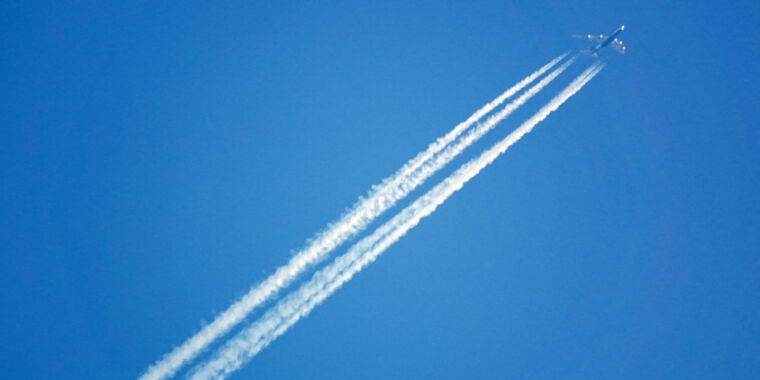 contrails