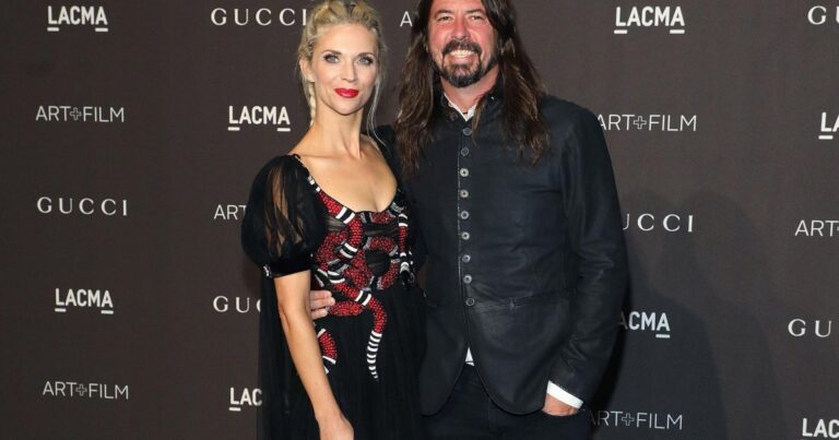 Dave Grohl and Wife Will Spend Christmas As a Family After Paternity Scandal 1