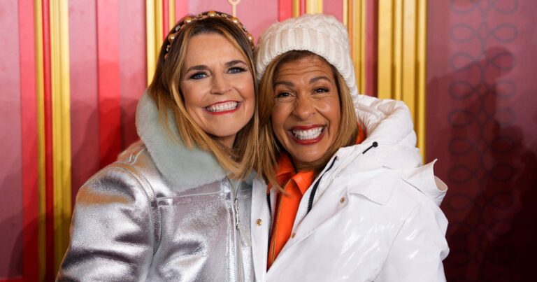 Savannah Guthrie Brings Hoda Kotb to Tears With Meaningful Secret Santa Gift 2