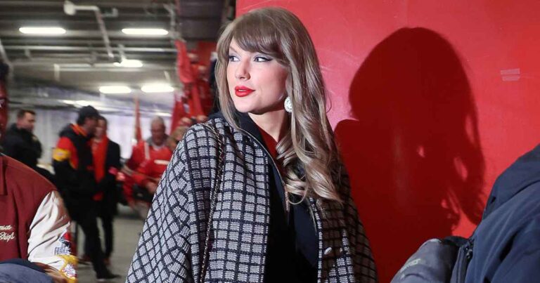 taylor swift chiefs game arrival 01 2025