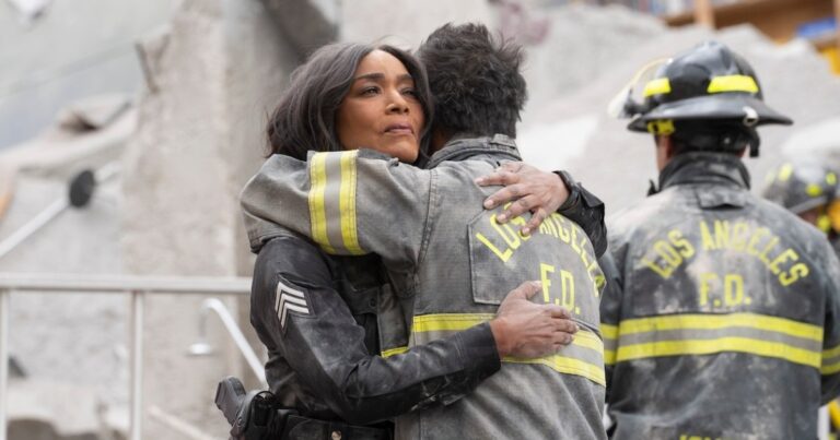 177166 0502 Fans Have Mixed Reactions About 9 1 1s Season 8 Finale After Bobbys Death
