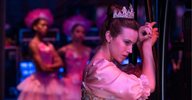 etoile review the everygirl 2