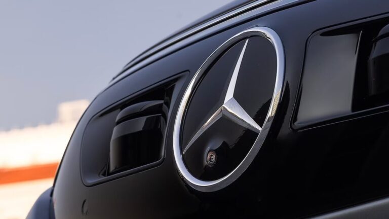 mercedes benz front car sensors av autonomous scaled